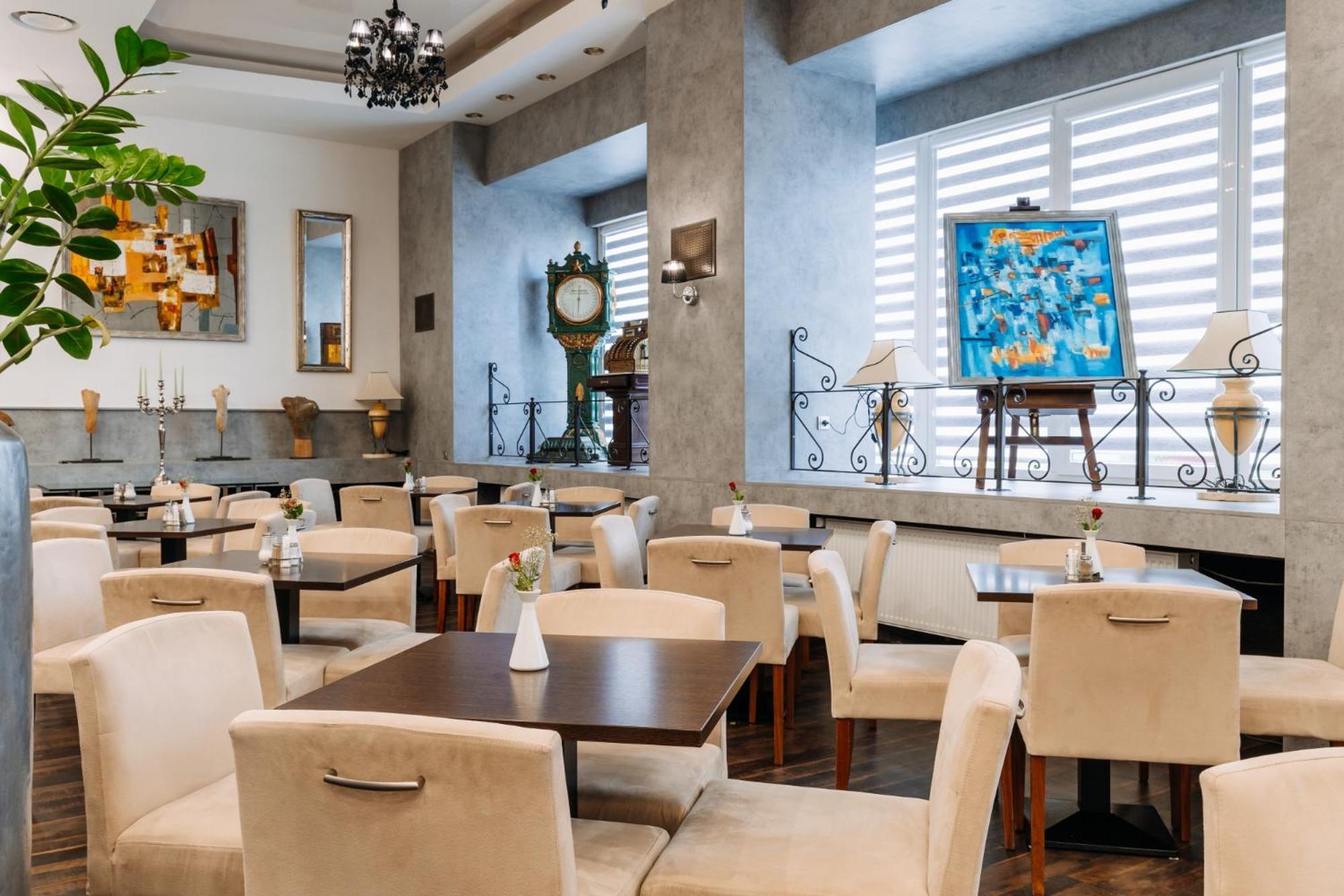 קרלובי וארי Hotel Marttel מראה חיצוני תמונה